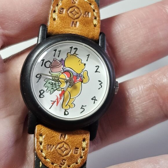 *Sale* Timex Disney Winnie the Pooh Unisex Watch Brown Leather Band main image 8